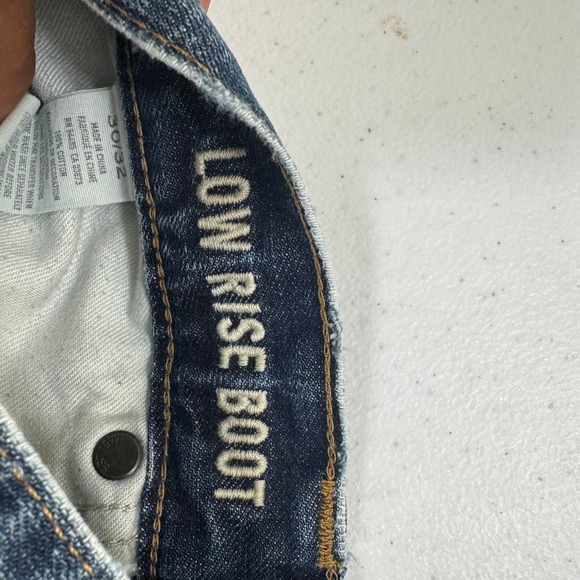 American Eagle Mens Low Rise Boot Cut-Off Denim Shorts Blue Size 30 Medium Wash - Picture 7 of 9